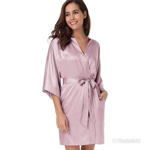 NWT kimono silky robe in dusty rose